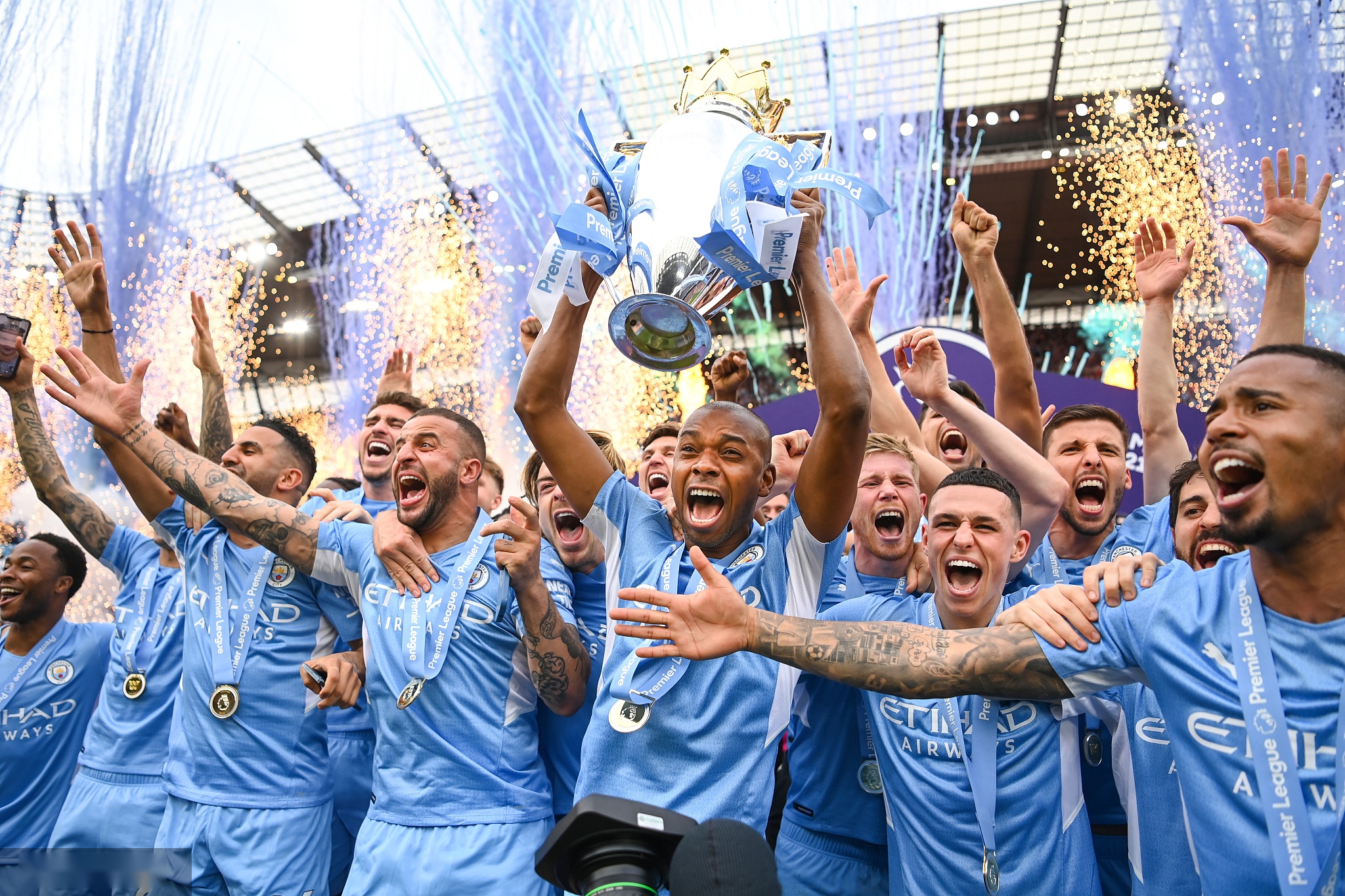 明中明确表 明中明确表